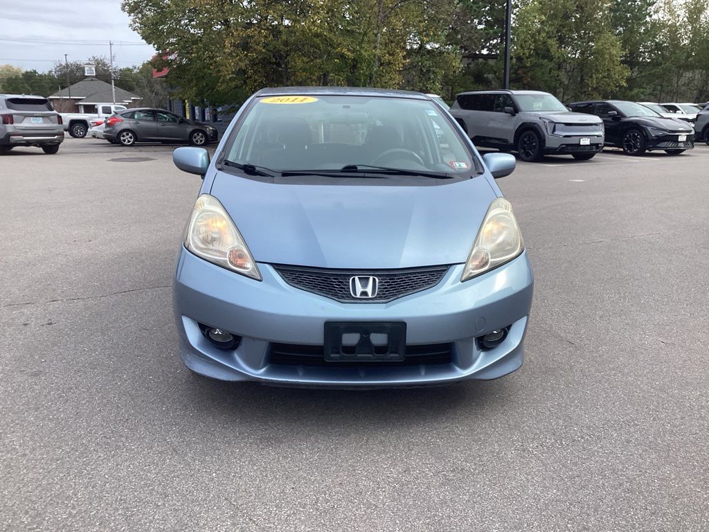 Used 2011 Honda Fit Sport with VIN JHMGE8H51BC015394 for sale in Concord, NH