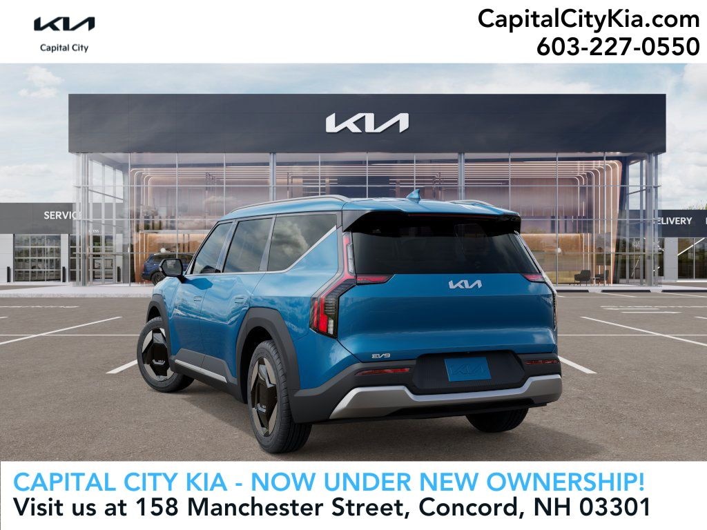 New 2026 Kia EV9 Wind SUV