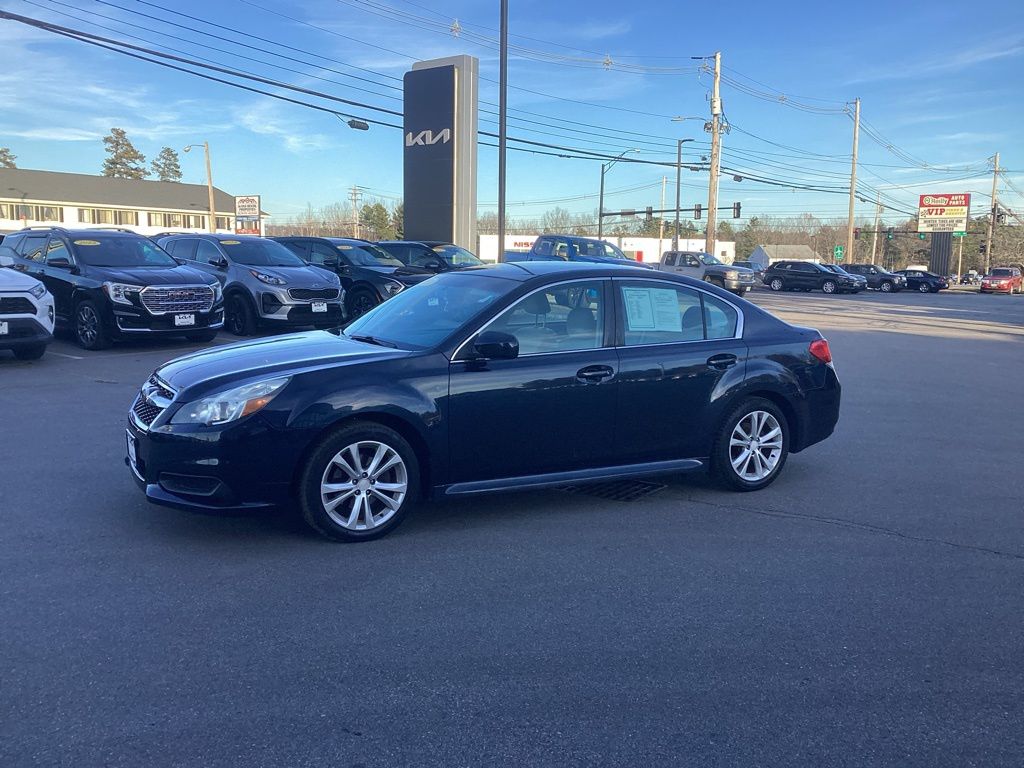 2014 Subaru Legacy 2.5i photo 3