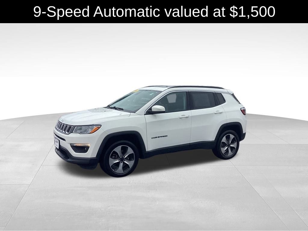 2018 Jeep Compass Latitude photo 3