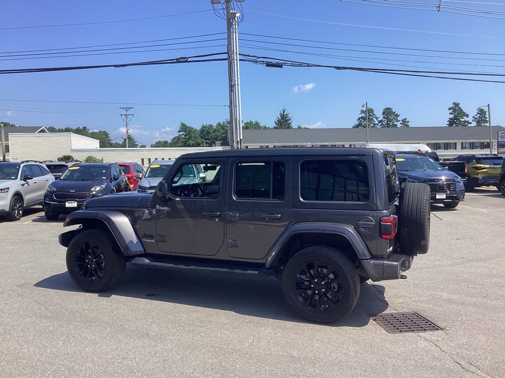2021 Jeep Wrangler Unlimited Sahara High Altitude photo 4
