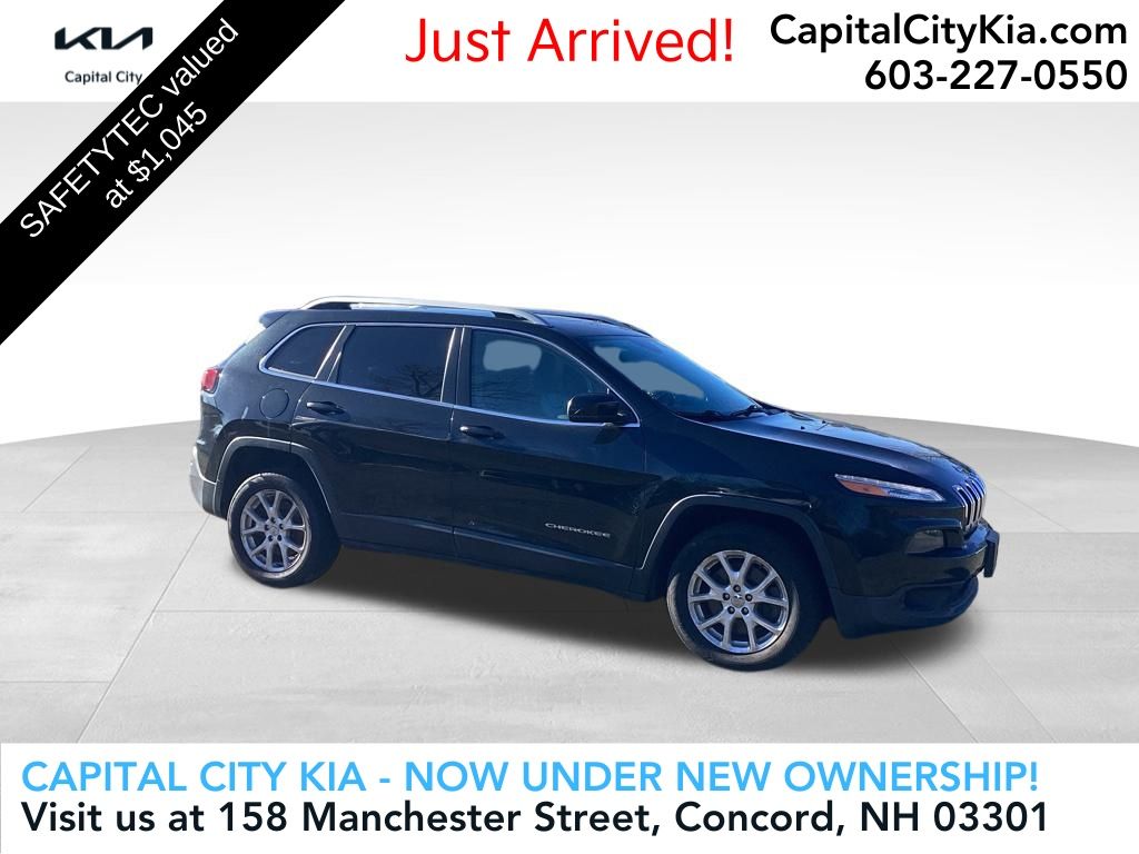 2016 Jeep Cherokee Latitude's photo