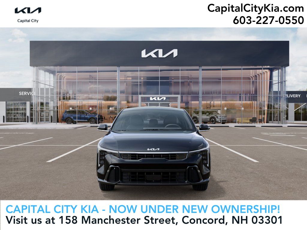 2025 Kia K4 GT-Line photo 2