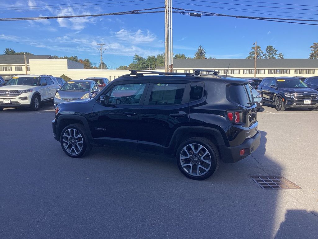 2022 Jeep Renegade Limited photo 4