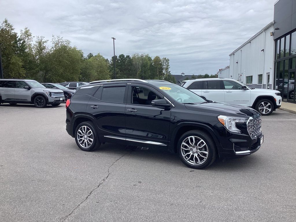 2023 GMC Terrain Denali