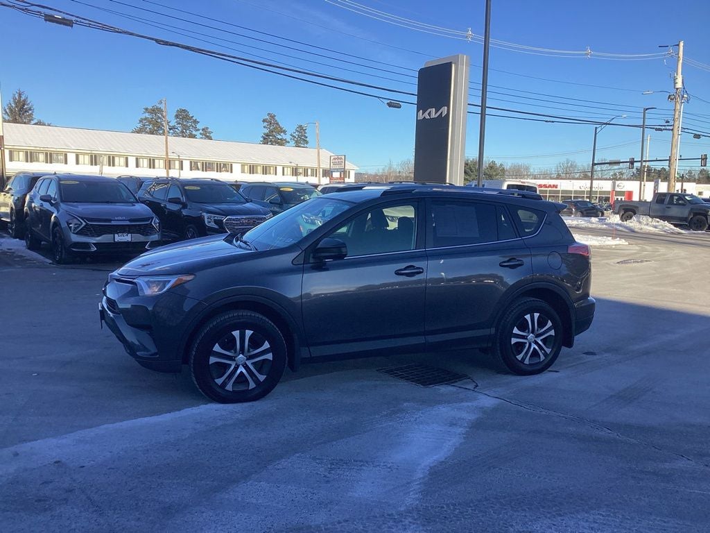 Used 2018 Toyota RAV4 LE SUV