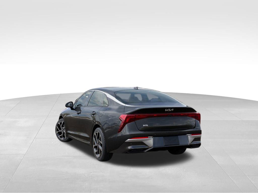 2026 Kia K5 EX photo 4