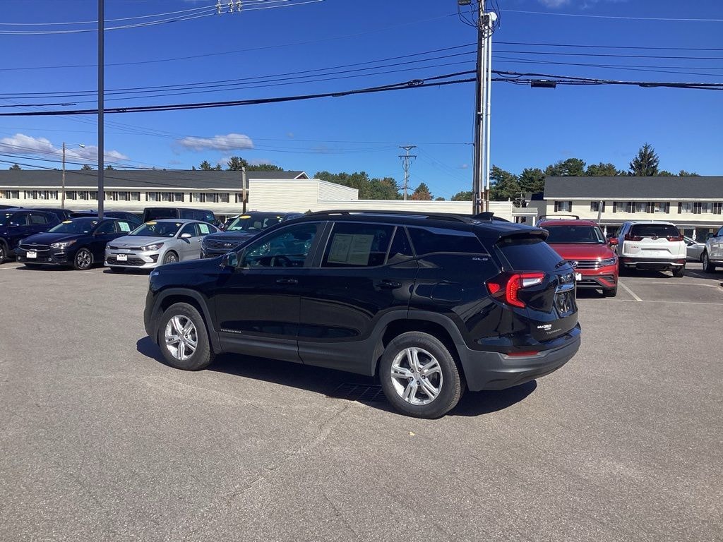 Used 2022 GMC Terrain SLE SUV