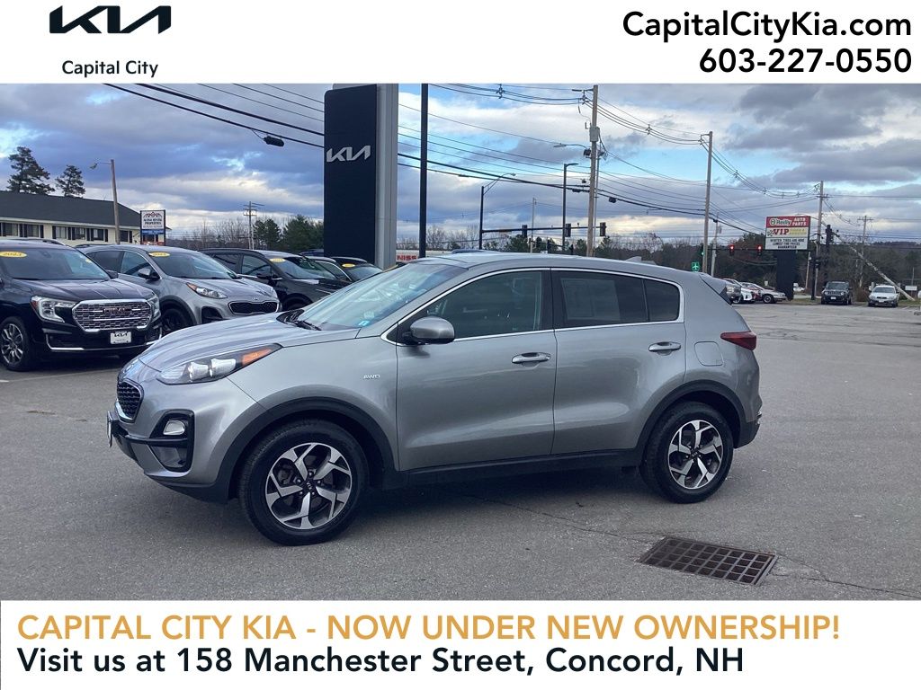 2020 Kia Sportage LX photo 2