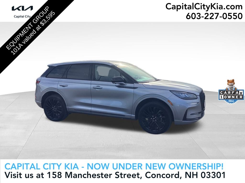 2023 Lincoln Corsair Base