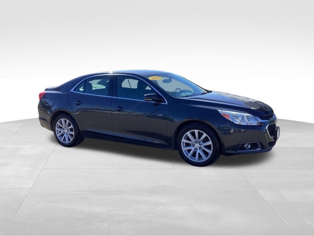 Used 2015 Chevrolet Malibu 2LT with VIN 1G11D5SL4FF172107 for sale in Concord, NH