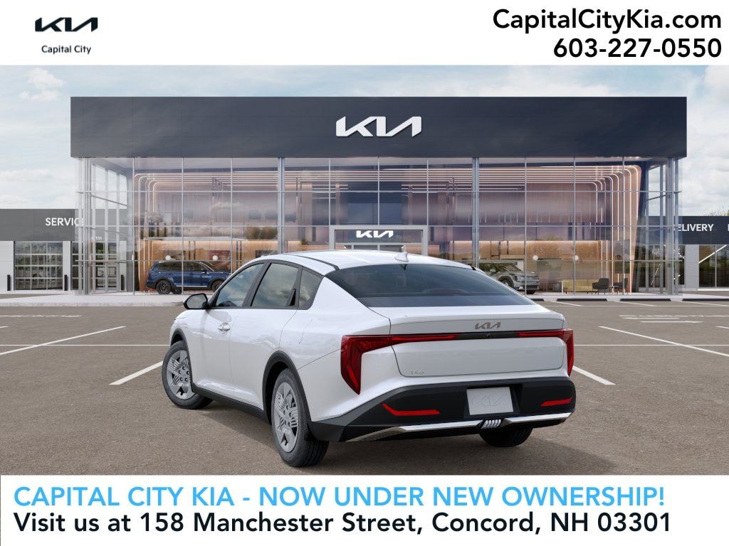 New 2025 Kia K4 LX Sedan