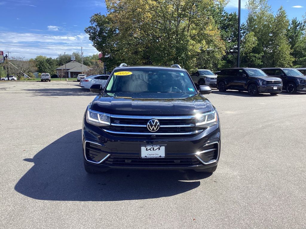 2022 Volkswagen Atlas V6 SEL Premium R-Line photo 2