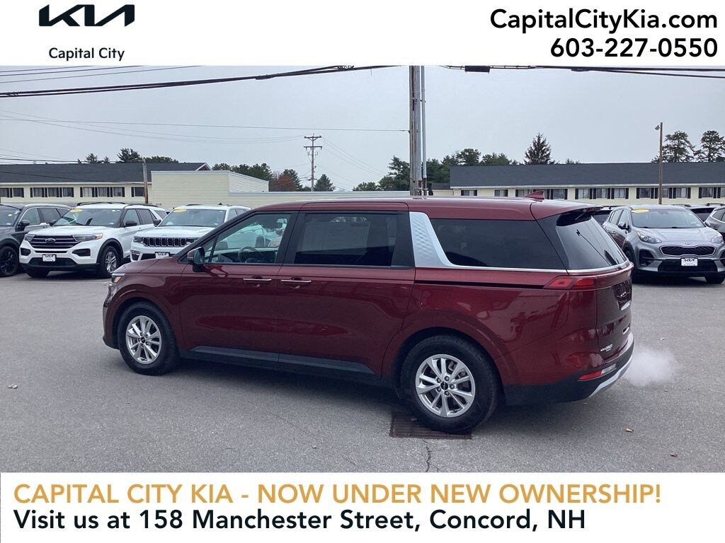 Certified 2024 Kia Carnival LX Minivan/Van
