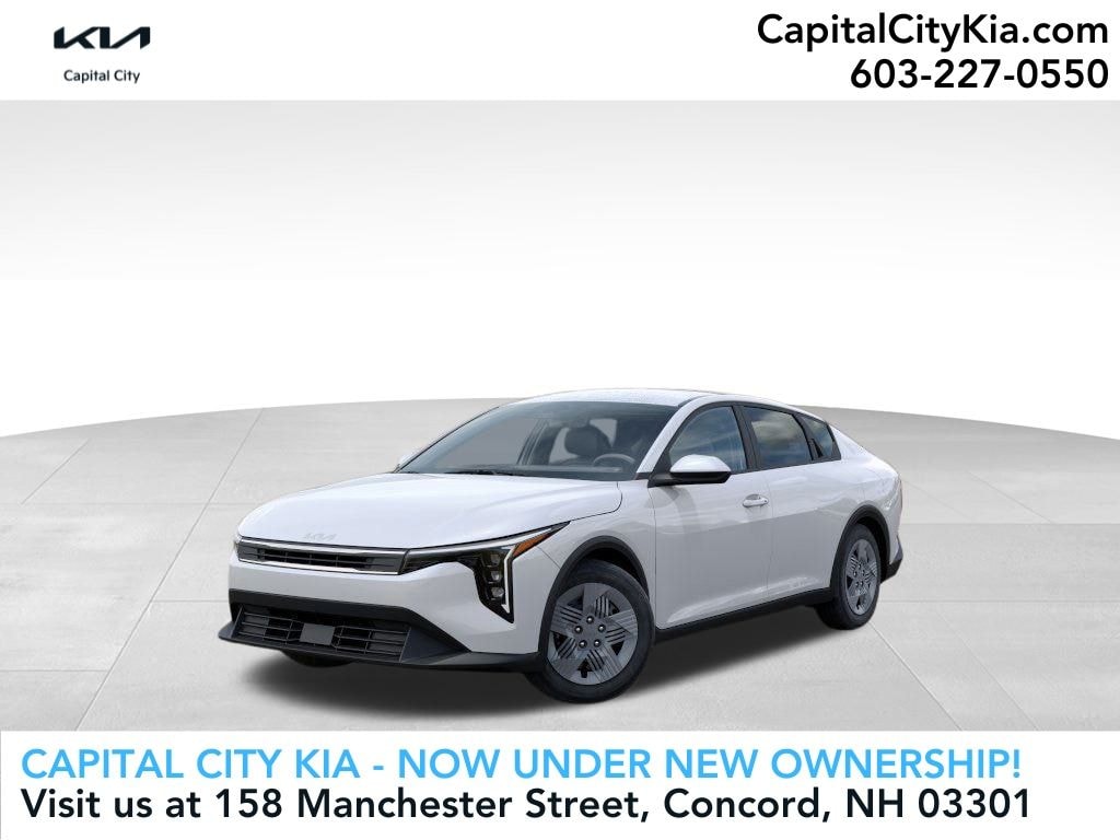 New 2025 Kia K4 LX Sedan