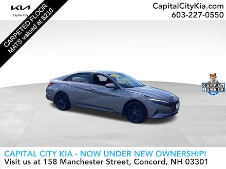 2023 Hyundai Elantra Hybrid Blue Sedan