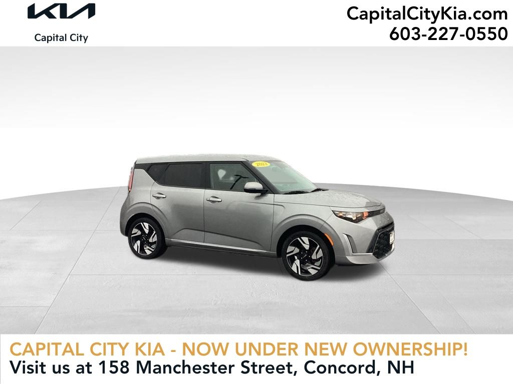 2023 Kia Soul GT-Line's photo
