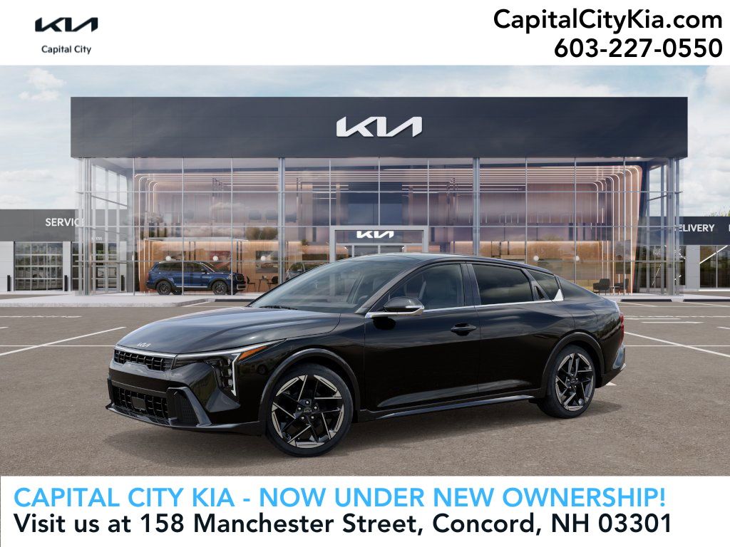 2025 Kia K4 GT-Line photo 3