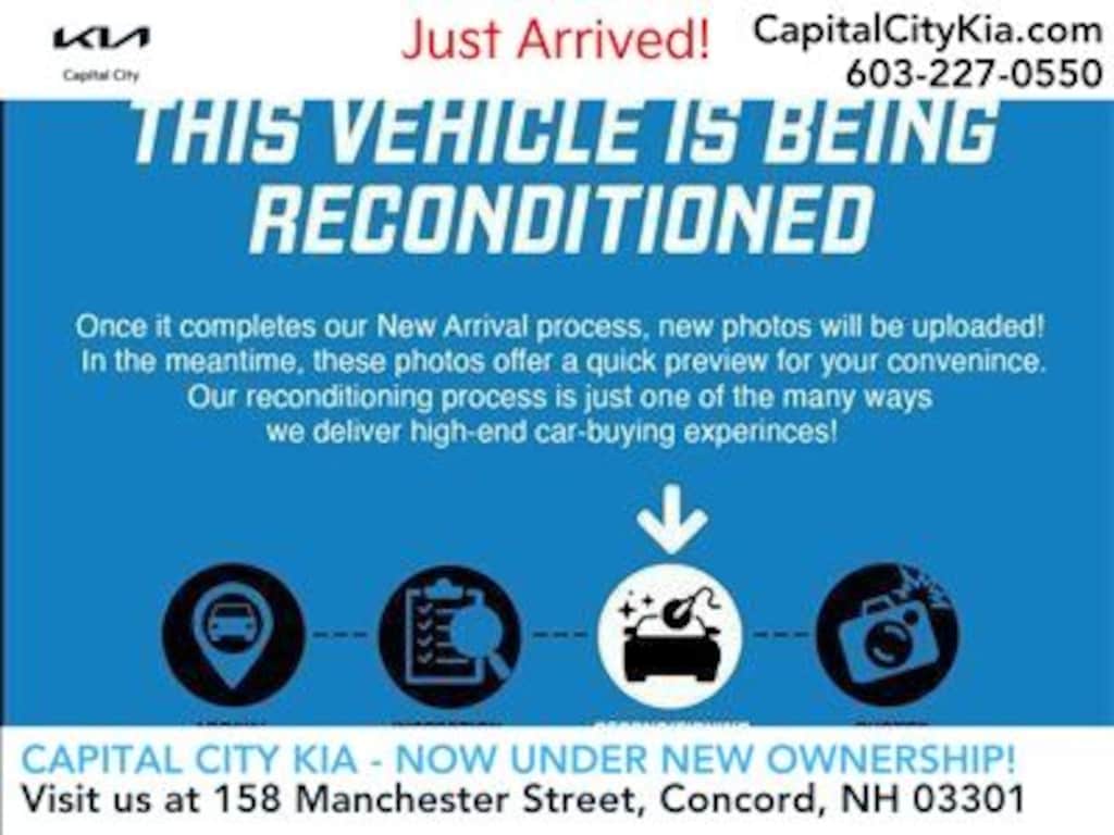 New 2026 Kia Carnival Hybrid EX Minivan/Van