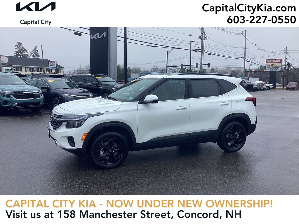 2026 Kia Seltos EX photo 3