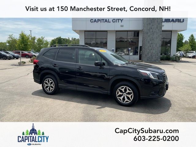 2023 Subaru Forester Premium's photo