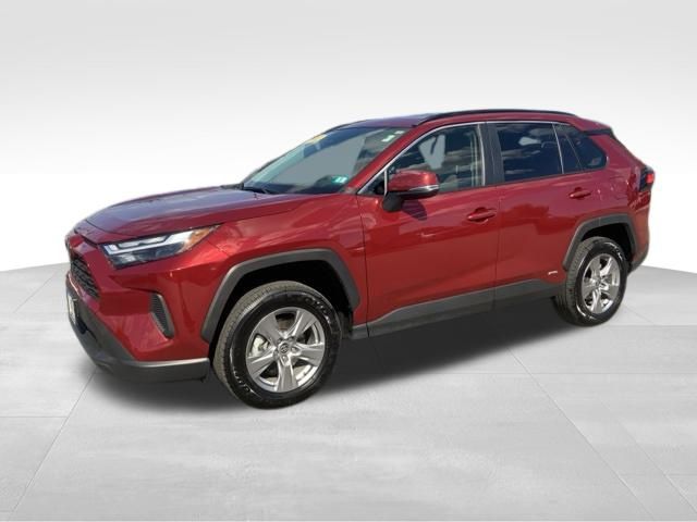 2023 Toyota RAV4 Hybrid XLE photo 2