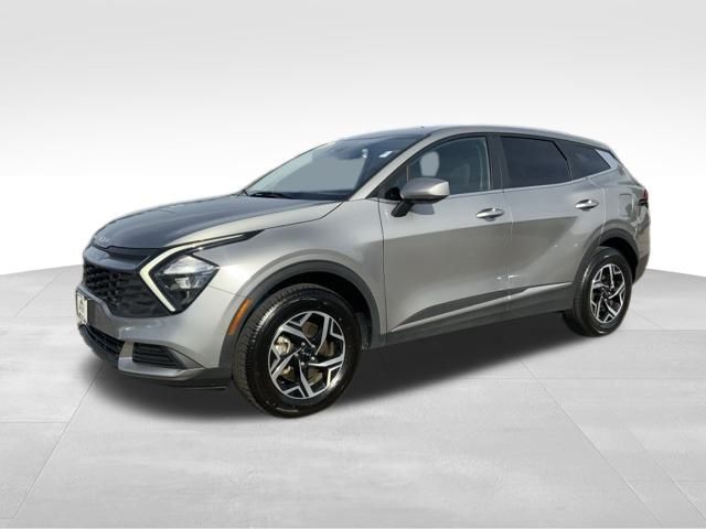 2023 Kia Sportage LX photo 3