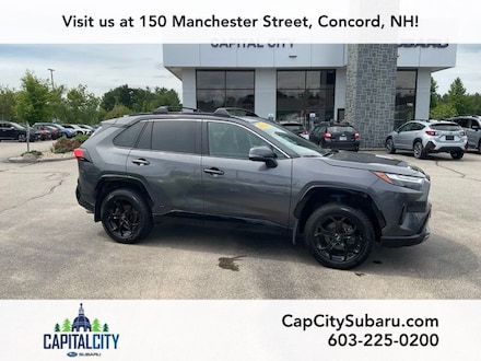 2024 Toyota RAV4 Hybrid SE SUV
