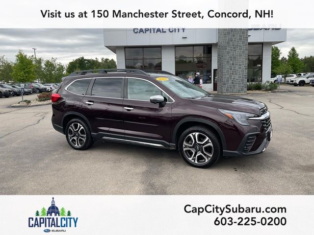2023 Subaru Ascent Touring's photo