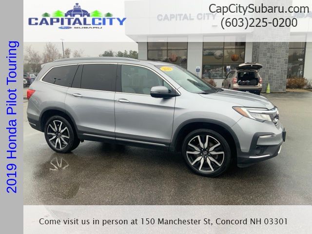 2019 Honda Pilot Touring's photo