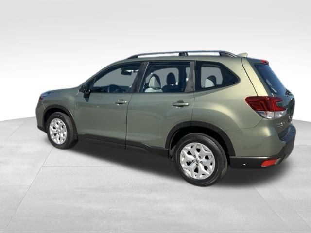 2019 Subaru Forester Base photo 4