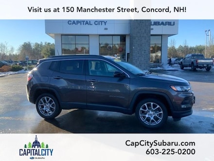 2022 Jeep Compass Latitude Lux SUV