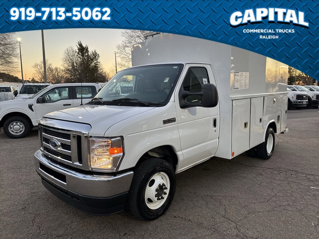 Used 2024 Ford E-350 Cutaway Base Truck