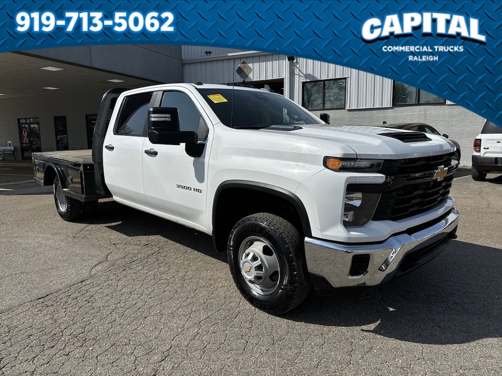 Used 2024 Chevrolet Silverado 3500 HD Chassis Work Truck Truck Crew Cab