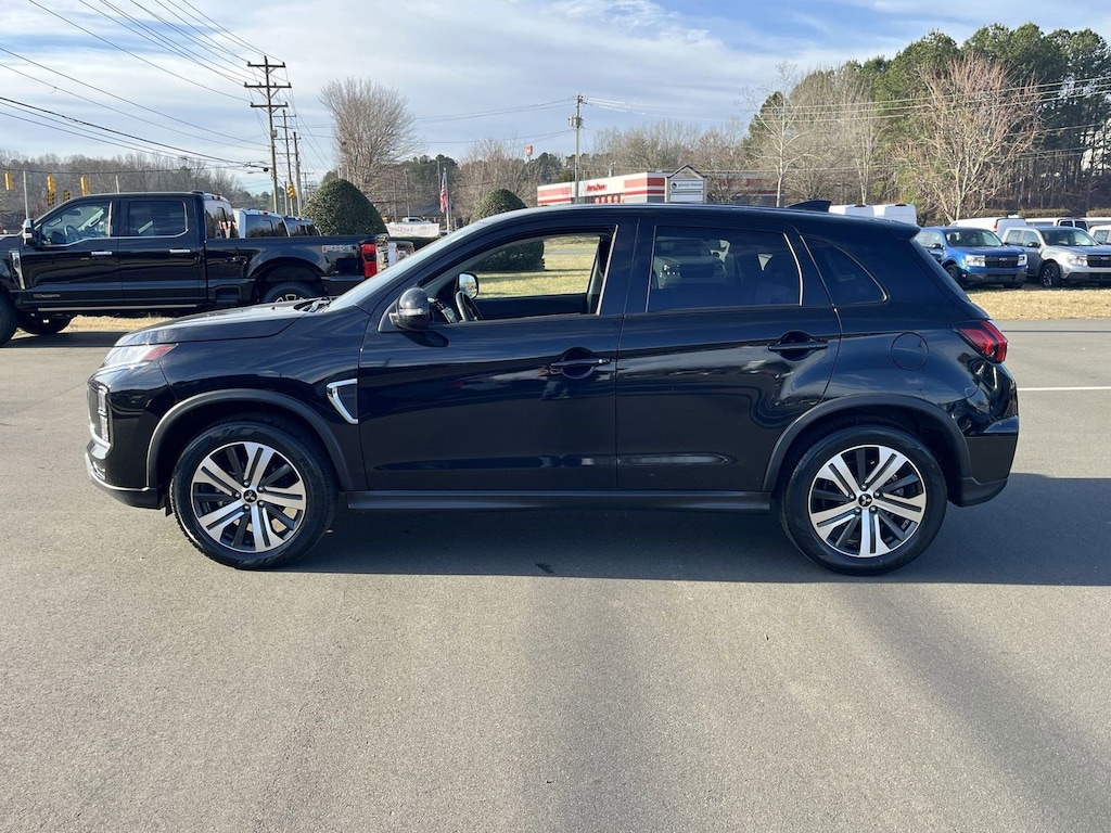 Used 2023 Mitsubishi Outlander Sport 2.0 SE