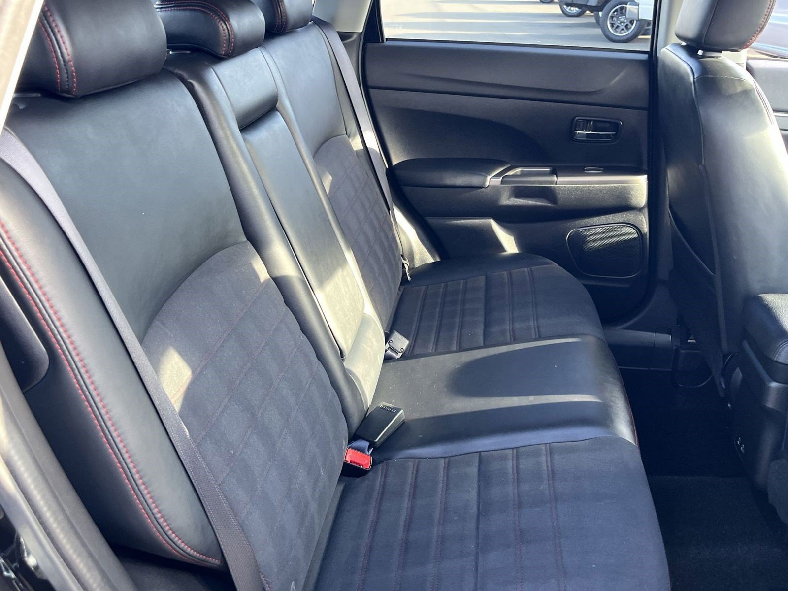 2023 Mitsubishi Outlander Sport SE - Photo 23