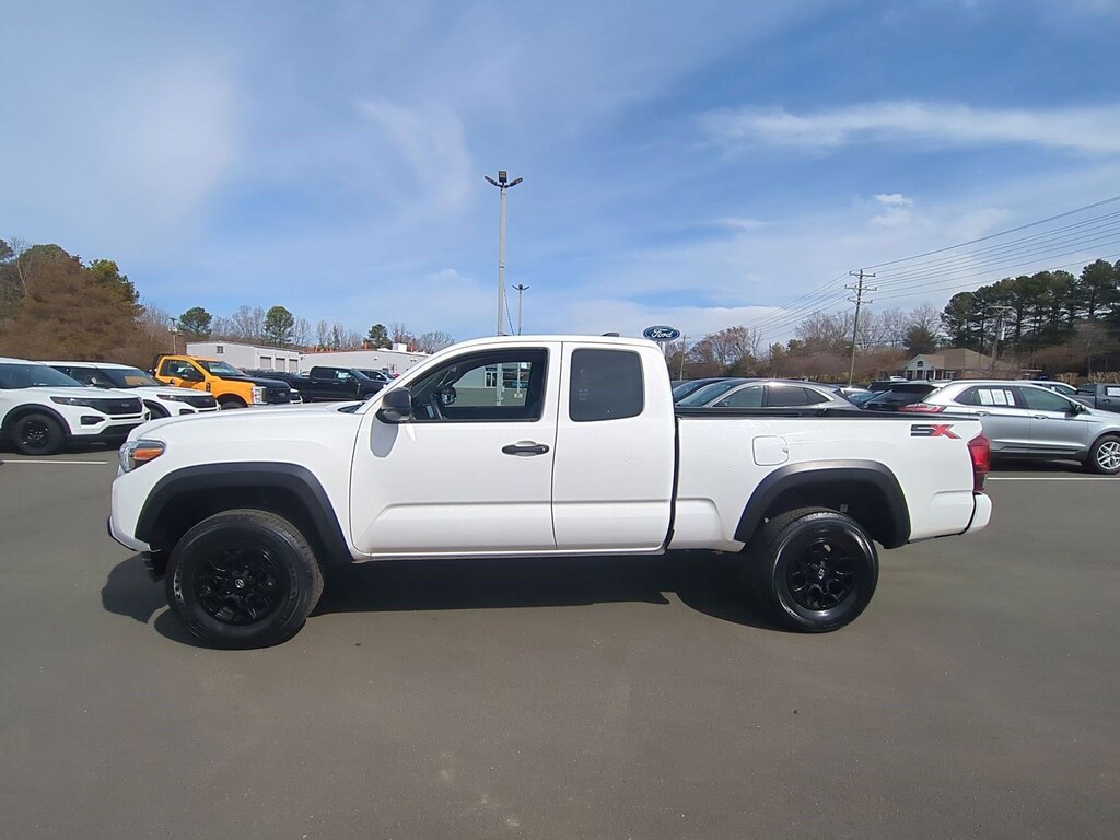 Used 2022 Toyota Tacoma 2WD SR SR Access Cab 6 Bed V6 AT
