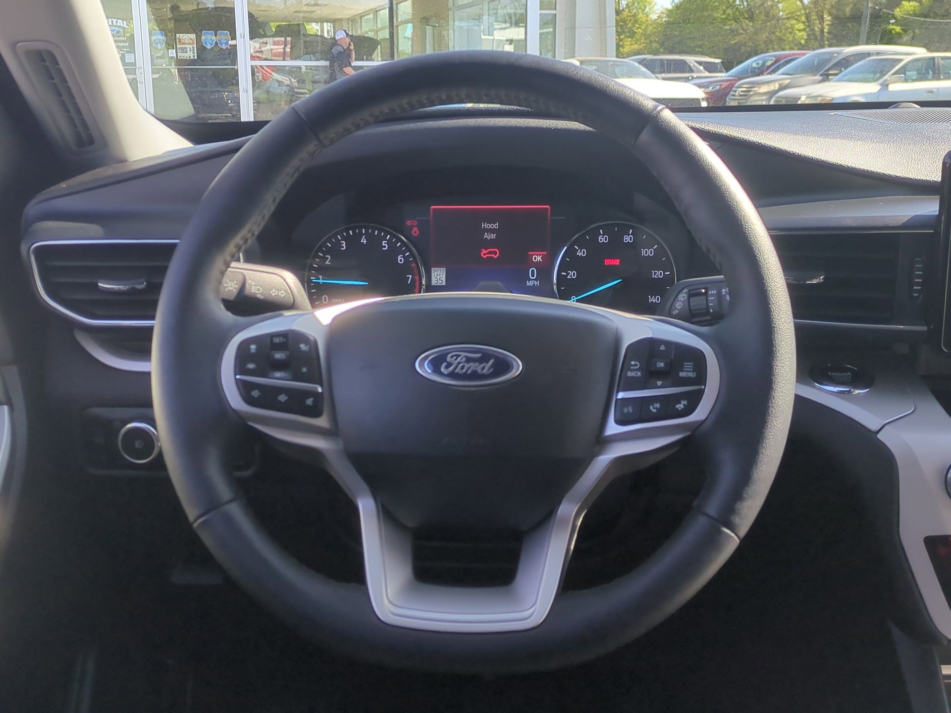 2023 Ford Explorer XLT - Photo 22