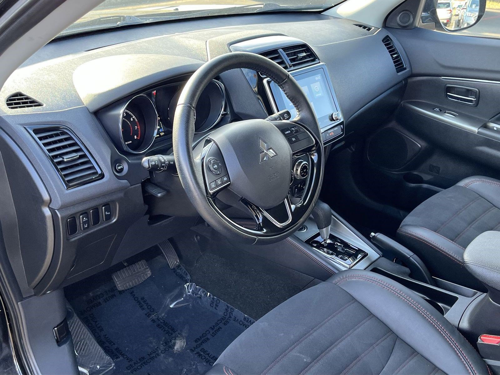 2023 Mitsubishi Outlander Sport SE - Photo 12
