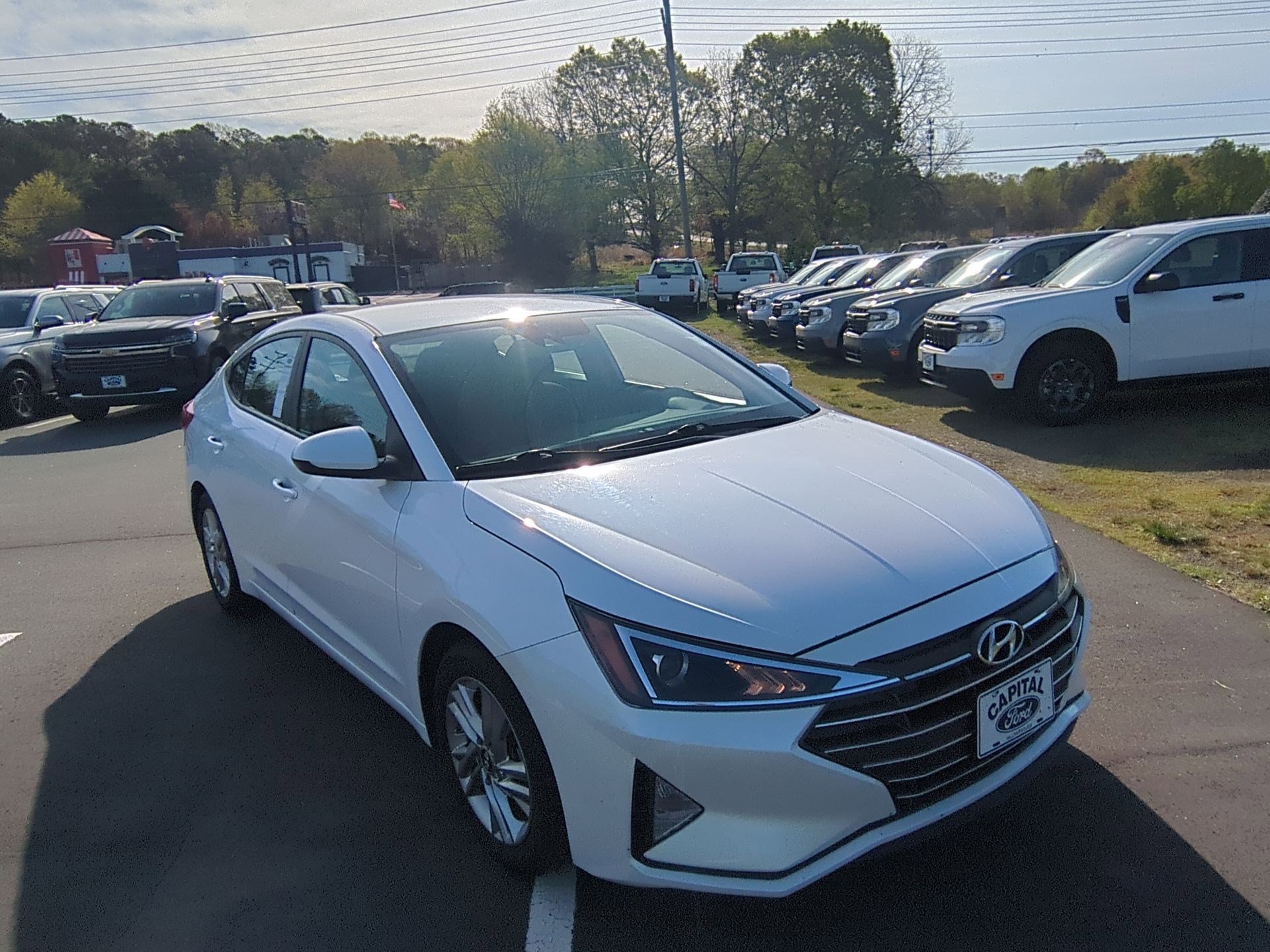 2020 Hyundai Elantra SEL - Photo 7