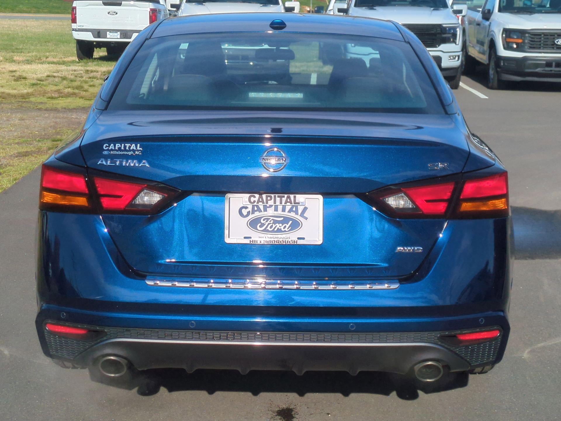 2021 Nissan Altima SR - Photo 4