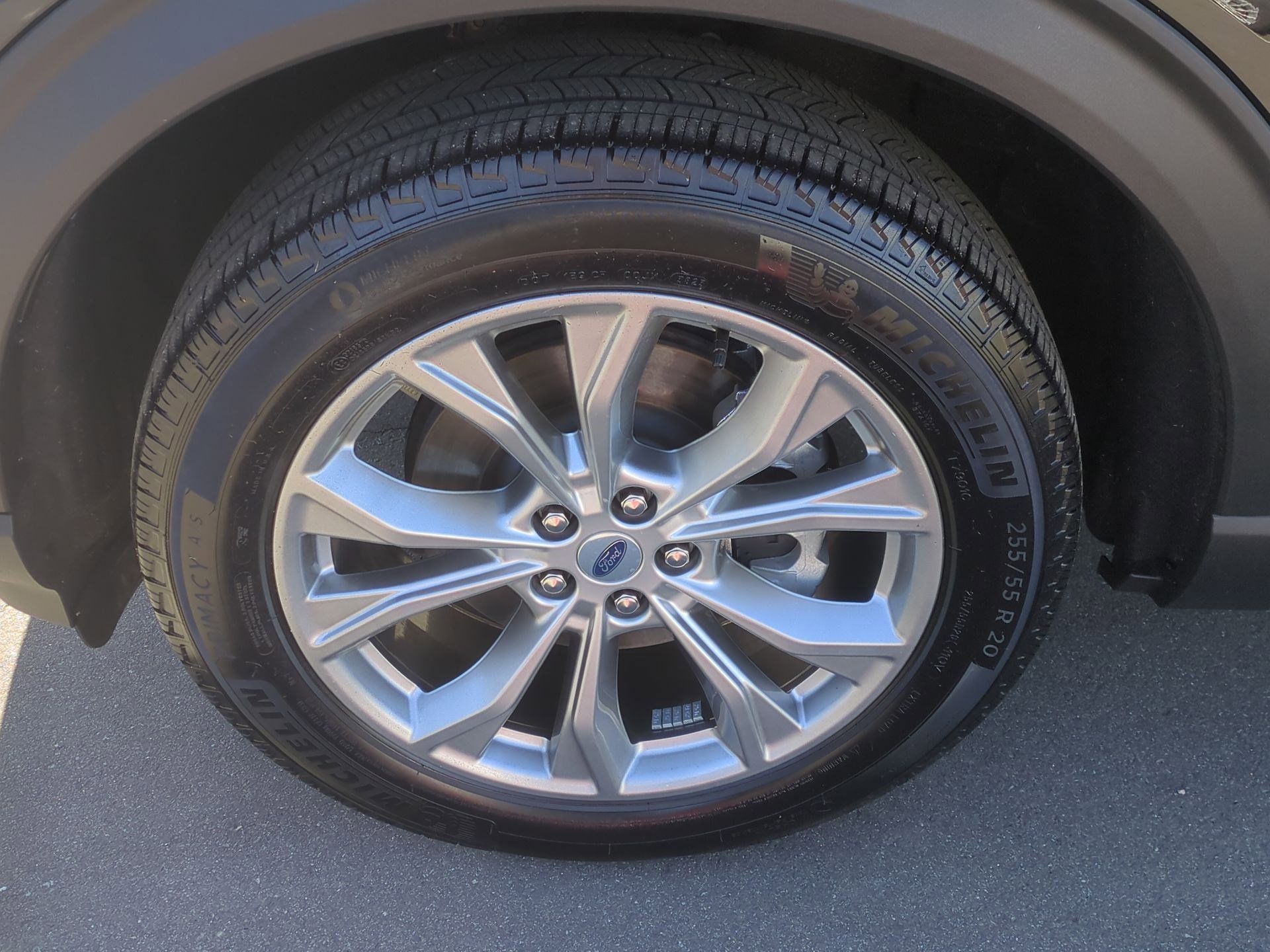 2023 Ford Explorer XLT - Photo 9