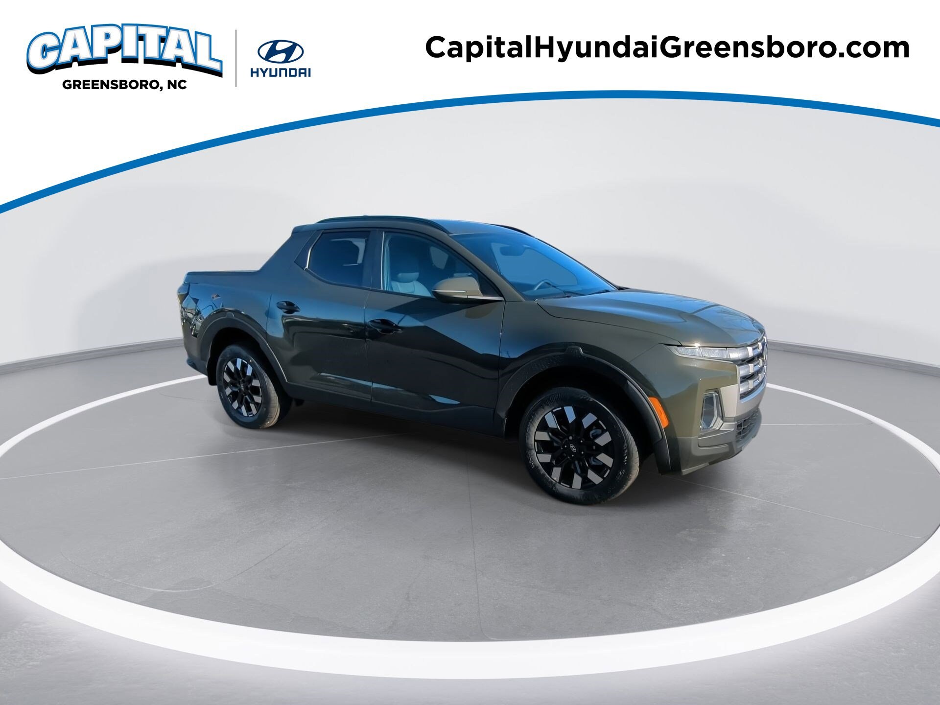 2025 Hyundai Santa Cruz SEL photo 2