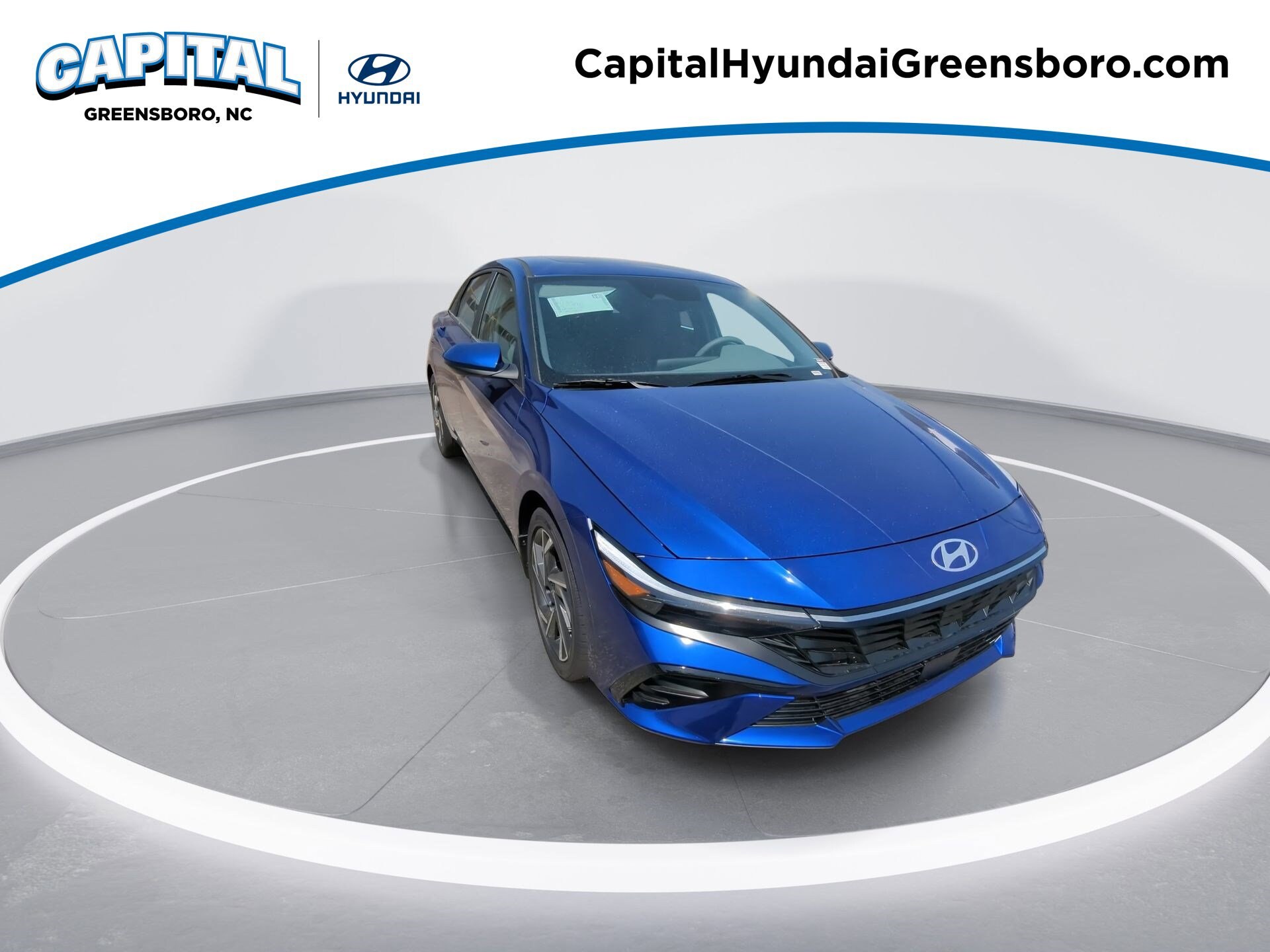 2025 Hyundai Elantra SEL Convenience photo 2