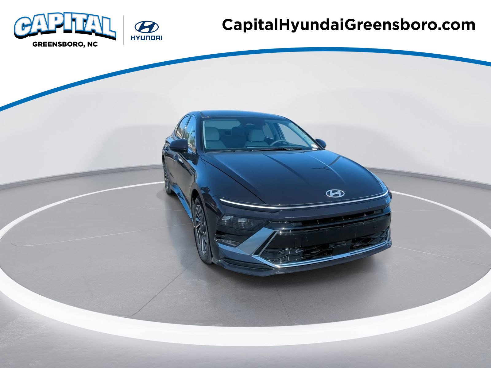 2025 Hyundai Sonata Hybrid SEL photo 2