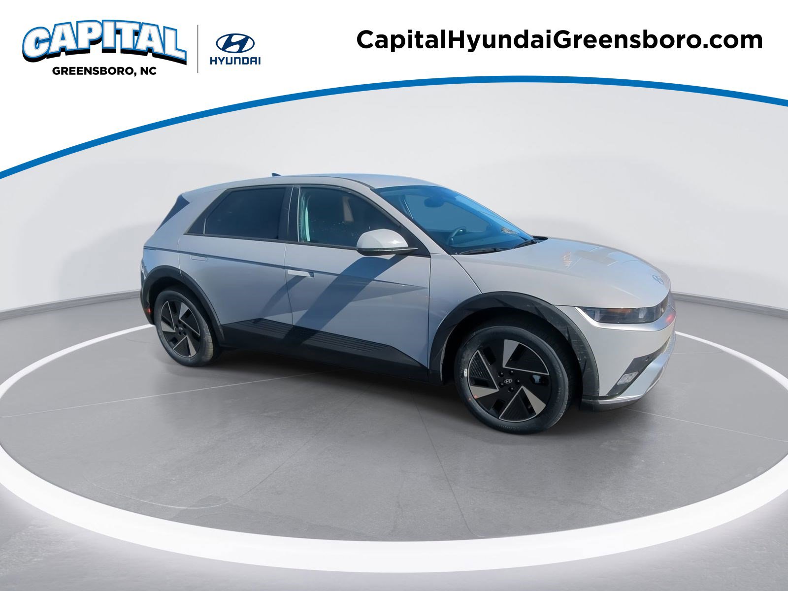 2025 Hyundai Ioniq 5 SE photo 2
