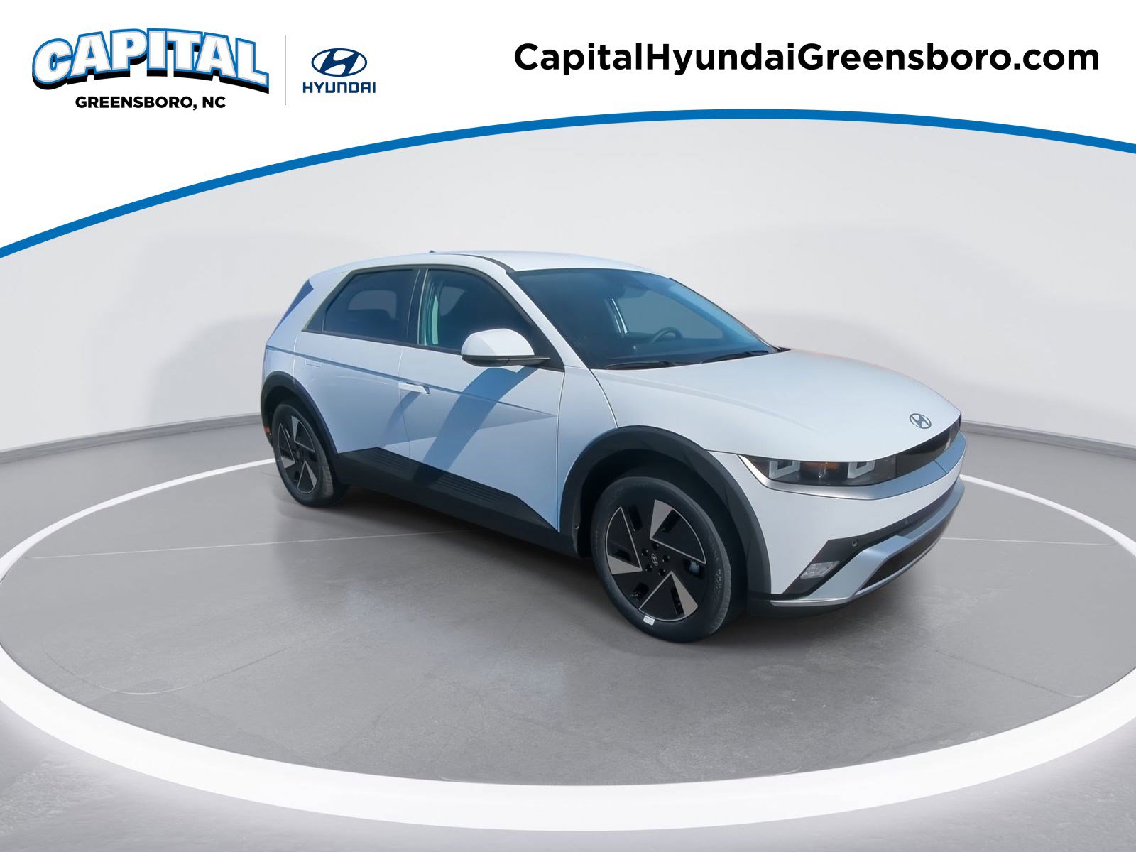 2025 Hyundai Ioniq 5 SE Standard Range photo 2