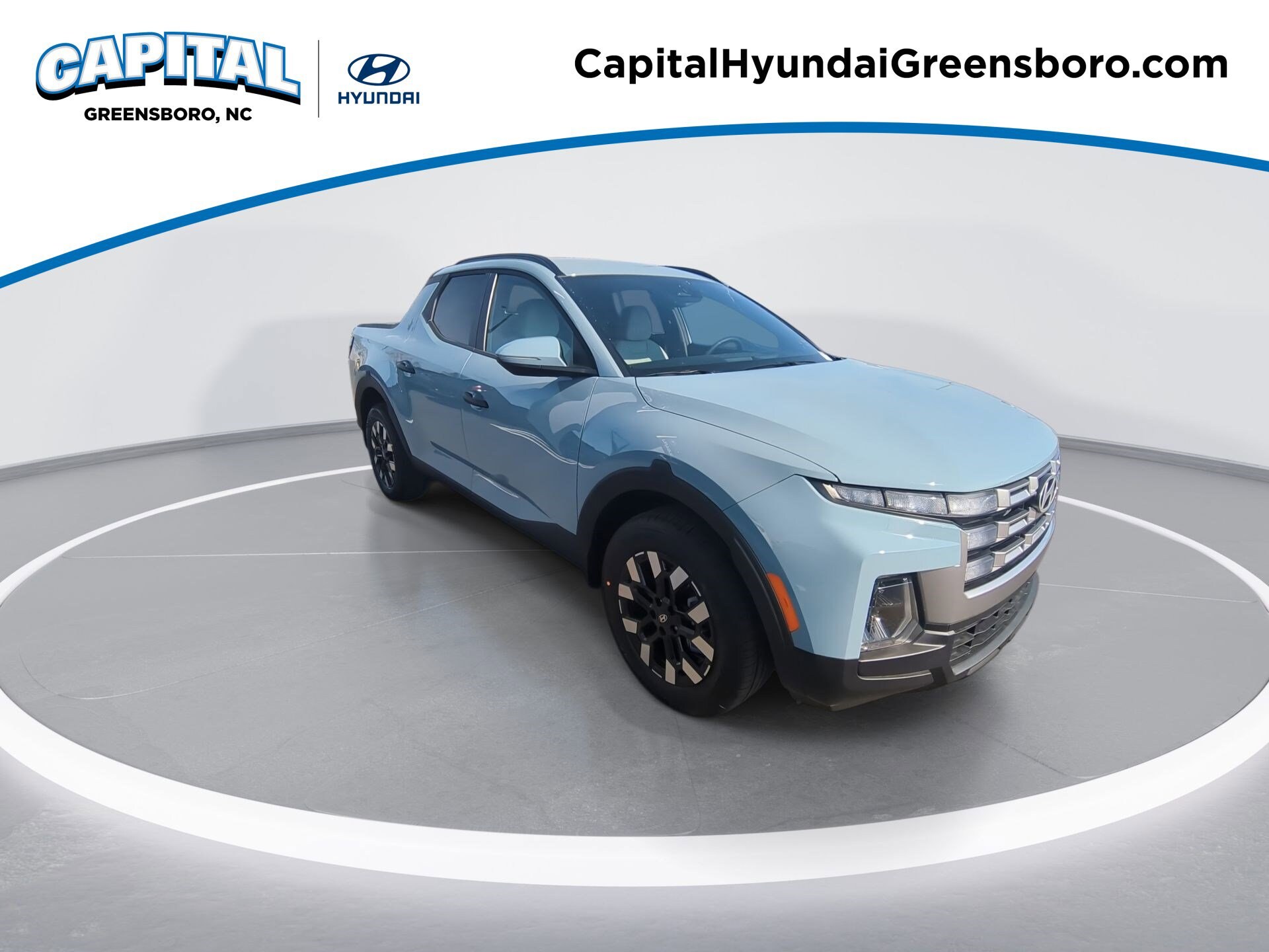 2025 Hyundai Santa Cruz SEL photo 2