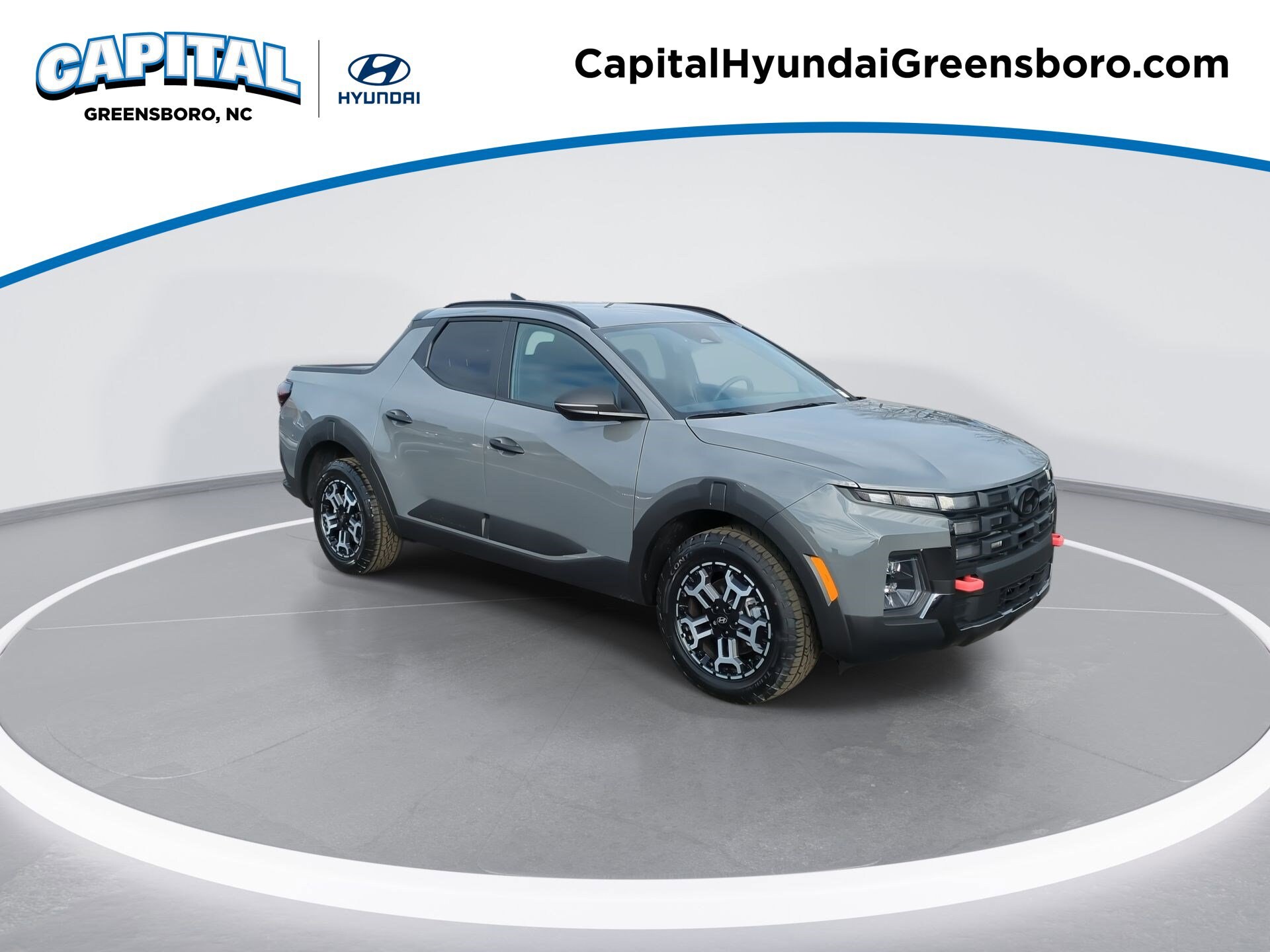 2025 Hyundai Santa Cruz XRT photo 2