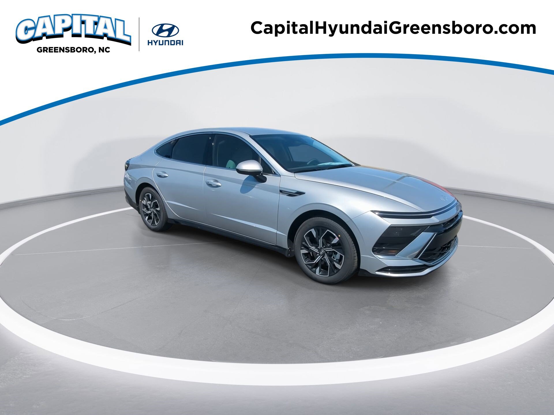 2025 Hyundai Sonata SEL photo 2